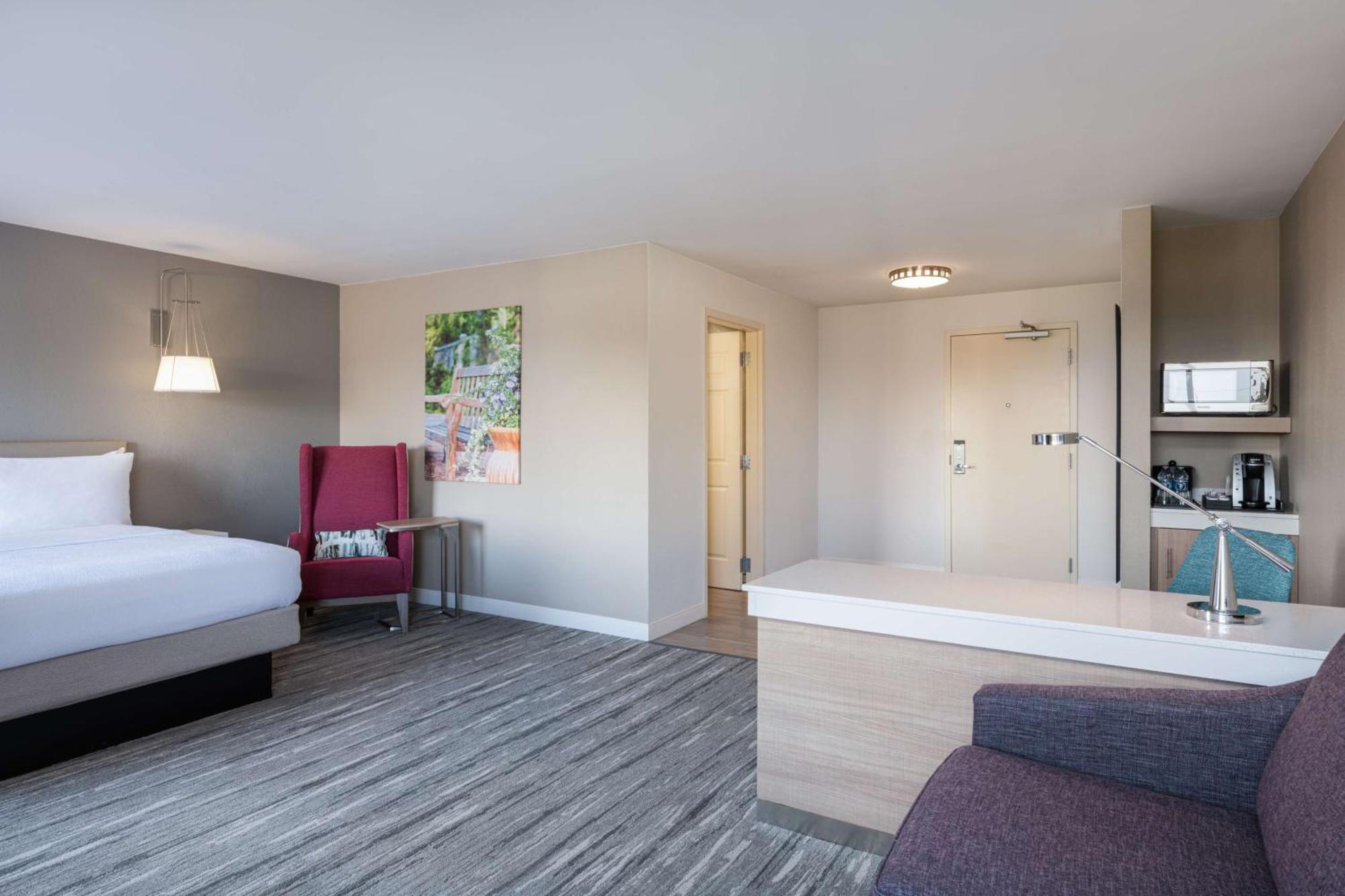 Hilton Garden Inn Saint Charles Buitenkant foto